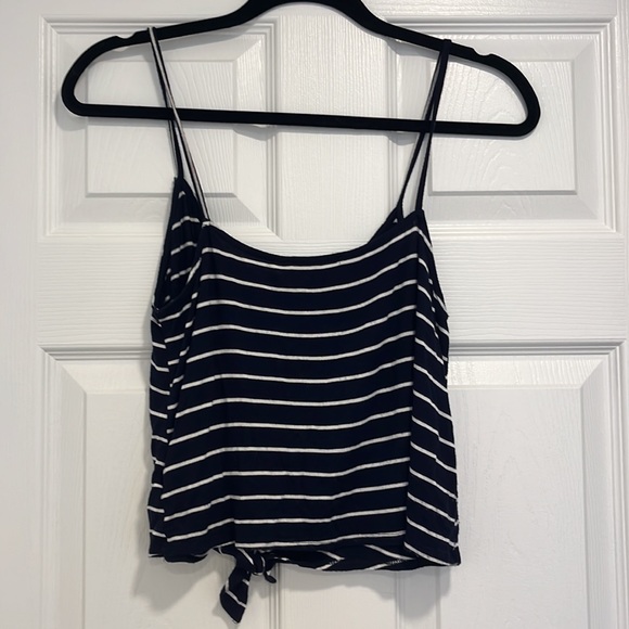 Lulus size small cropped tank with tie detail - Picture 2 of 3
